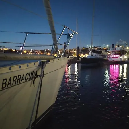 Yatch Barracuda Douro Marina Boat Sleep Experience *