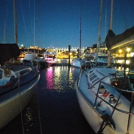 Yatch Barracuda Douro Marina Boat Sleep Experience *