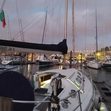 보트호텔 Yatch Barracuda Douro Marina Boat Sleep Experience *