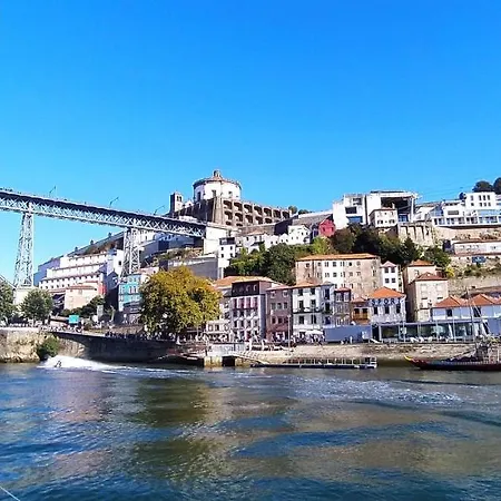 Yatch Barracuda Douro Marina Boat Sleep Experience * 빌라노바데가이아