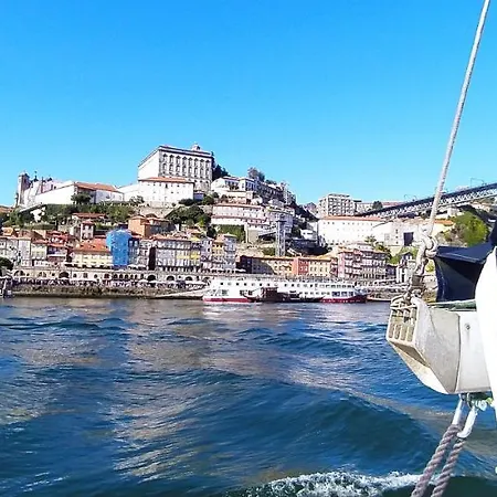 Yatch Barracuda Douro Marina Boat Sleep Experience * Βίλα Νόβα ντε Γκάια