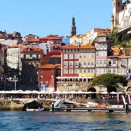 Yatch Barracuda Douro Marina Boat Sleep Experience 보트호텔 *