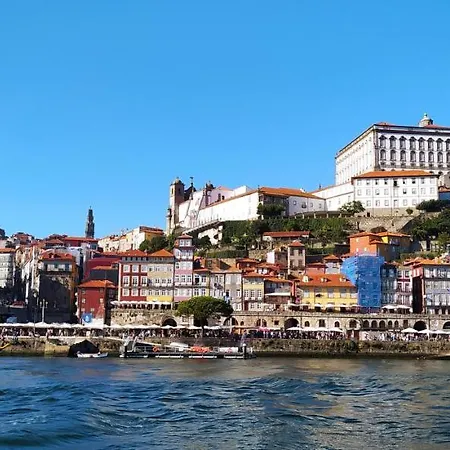 Yatch Barracuda Douro Marina Boat Sleep Experience 보트호텔